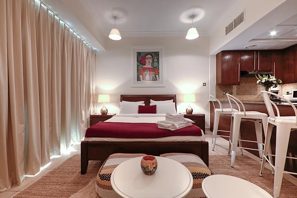 One Perfect Stay - 8 Boulevard contacts